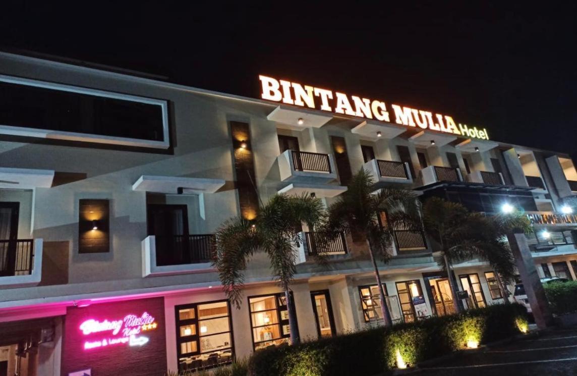 Bintang Mulia Hotel&Resto Jembel Eksteriør bilde